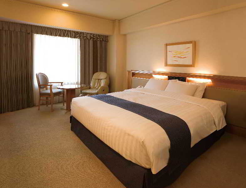 Hotel Courtyard By Marriott Shin-Osaka Station Pokoj fotografie A room at the hotel